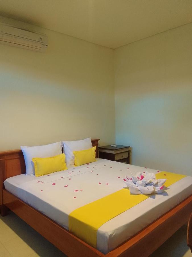 Gili Maya Cottages 길리 아이르 외부 사진
